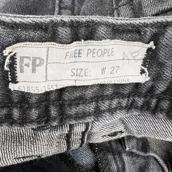 Free People Jeans Women's 27 (4) Black Classic Skinny Raw Hem Preppy Normcore - Picture 7 of 14
